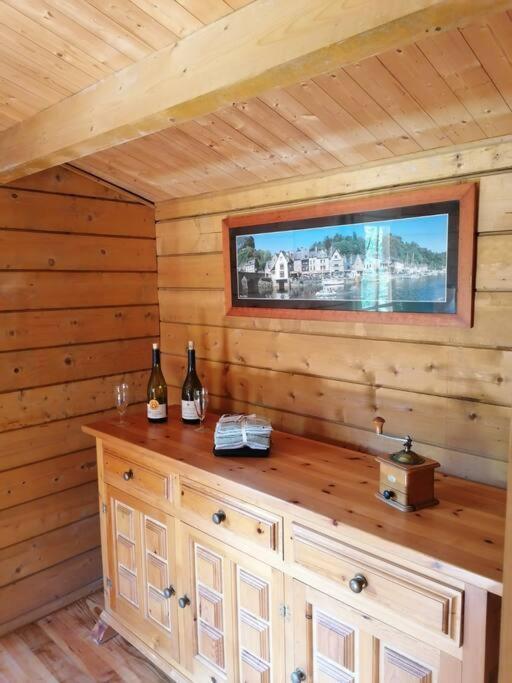 Chalet En Pleine Nature Au Bord D'Un Etang Lanvallay エクステリア 写真
